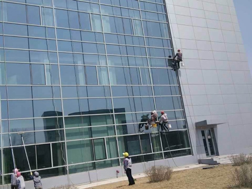 玻璃幕清洗
