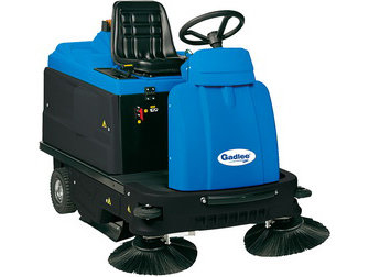 驾驶式扫地机